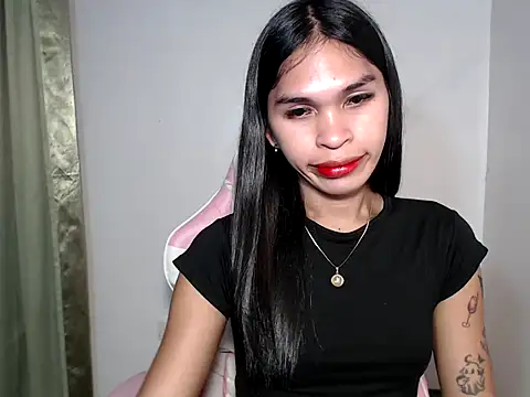 sexloverxxz online show from 11/03/25, 08:29