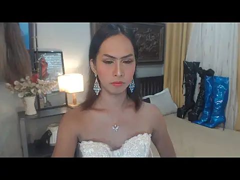 Nathalieheartt online show from 11/26/25, 02:11