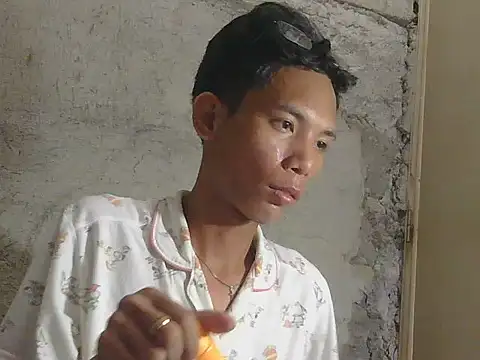 isanxxx online show from 02/19/26, 02:36