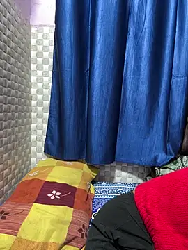 Snapshot of Hot_Jaanvi_ chatting on 02/18/26, 04:14 Hot Jaanvi online show from 02/18/26, 04:14