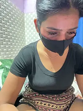 Hot Jaanvi  online show from 04/26/26, 09:28