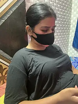 Hot Jaanvi  online show from 04/03/26, 04:30