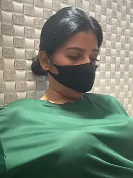 Hot Jaanvi  online show from 05/21/26, 04:32