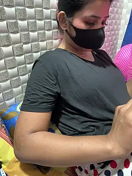 Hot Jaanvi  online show from 03/28/26, 04:41