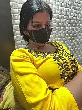 Hot Jaanvi  online show from 04/14/26, 06:02