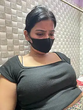 Hot Jaanvi  online show from 06/14/26, 05:03