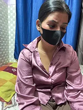 Hot Jaanvi  online show from 04/07/26, 04:31