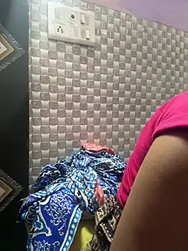 Hot Jaanvi  online show from 06/15/26, 06:35