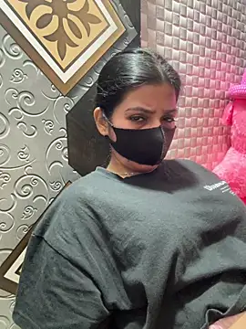 Hot Jaanvi  online show from 03/23/26, 03:28