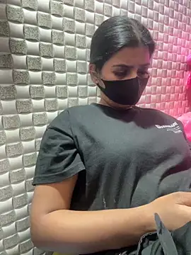 Hot Jaanvi  online show from 03/24/26, 04:29