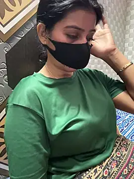 Hot Jaanvi  online show from 05/05/26, 06:27