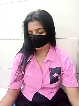 Snapshot of Hot_Jaanvi_ chatting on 10/28/25, 06:12 Hot Jaanvi online show from 10/28/25, 06:12