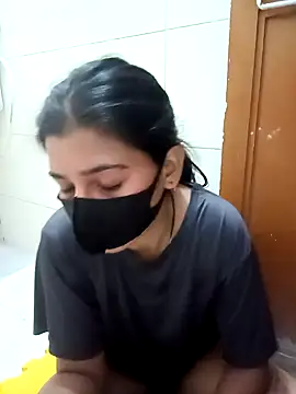 Snapshot of Hot_Jaanvi_ chatting on 10/06/25, 06:14 Hot Jaanvi online show from 10/06/25, 06:14