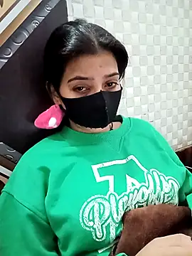 Snapshot of Hot_Jaanvi_ chatting on 11/12/25, 04:27 Hot Jaanvi online show from 11/12/25, 04:27