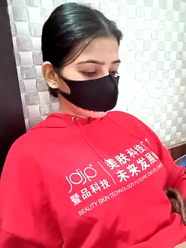 Snapshot of Hot_Jaanvi_ chatting on 11/15/25, 05:06 Hot Jaanvi online show from 11/15/25, 05:06