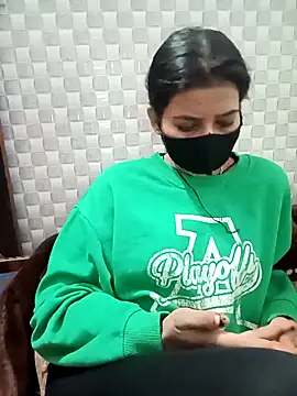 Snapshot of Hot_Jaanvi_ chatting on 11/21/25, 05:34 Hot Jaanvi online show from 11/21/25, 05:34