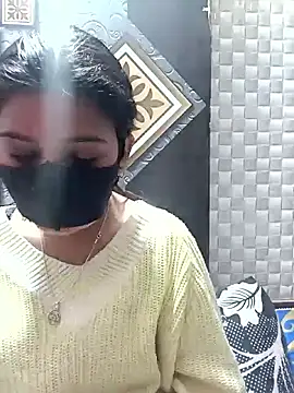 Snapshot of Hot_Jaanvi_ chatting on 12/21/25, 04:41 Hot Jaanvi online show from 12/21/25, 04:41