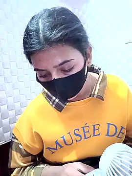 Snapshot of Hot_Jaanvi_ chatting on 11/27/25, 03:56 Hot Jaanvi online show from 11/27/25, 03:56