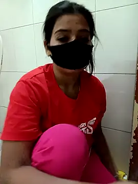 Snapshot of Hot_Jaanvi_ chatting on 11/13/25, 04:38 Hot Jaanvi online show from 11/13/25, 04:38