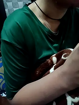 Snapshot of Hot_Jaanvi_ chatting on 11/18/25, 05:00 Hot Jaanvi online show from 11/18/25, 05:00