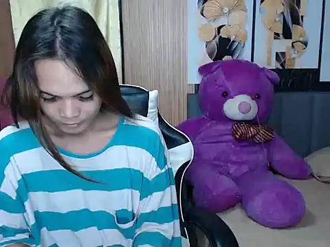 Raffa ella69 online show from 12/02/25, 06:37