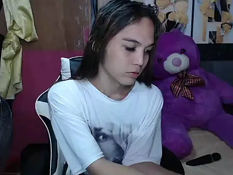 Raffa ella69 online show from 11/23/25, 09:30