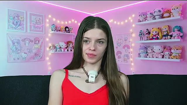 sukie spooky online show from 04/04/26, 05:14