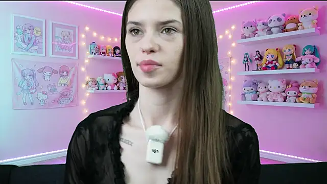 sukie spooky online show from 04/14/26, 09:03