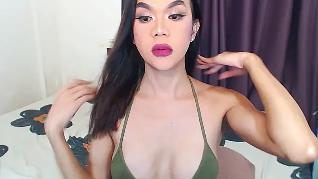 Snapshot of SeductiveCelina chatting on 10/01/25, 02:54 SeductiveCelina online show from 10/01/25, 02:54