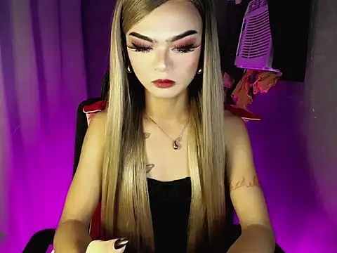 Snapshot of lexie_malingera chatting on 02/23/26, 01:55 lexie malingera online show from 02/23/26, 01:55