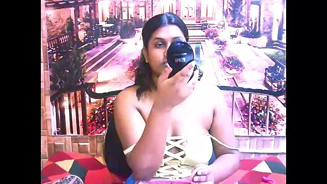 IndianChocolatepie4u online show from 10/09/25, 05:41