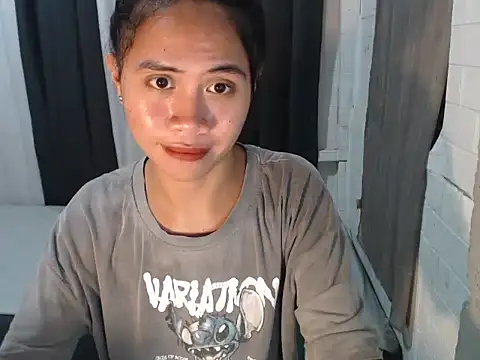 Steffi scott online show from 10/14/25, 01:45