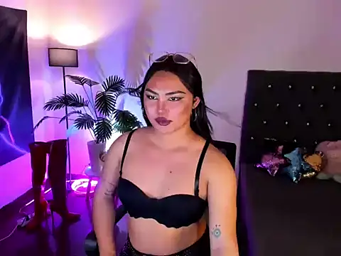 Unique Maya online show from 03/29/26, 08:49