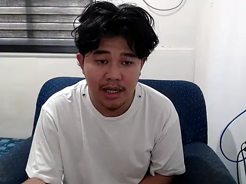 Snapshot of tastylicious_John19 chatting on 10/12/25, 04:58 tastylicious John19 online show from 10/12/25, 04:58