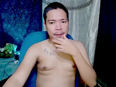 MANIACasianX online show from 11/21/25, 11:31