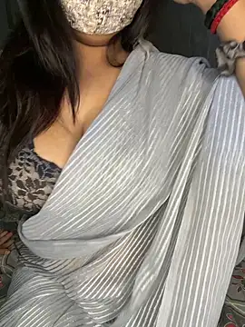 prisha944 online show from 12/01/25, 04:13