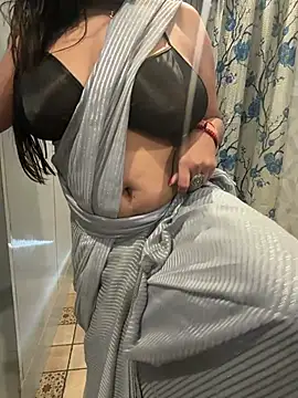 prisha944 online show from 02/08/26, 05:16