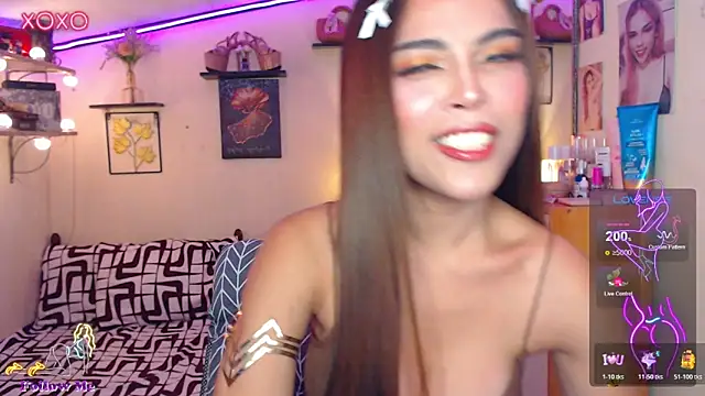 izabella moore online show from 03/11/26, 04:06