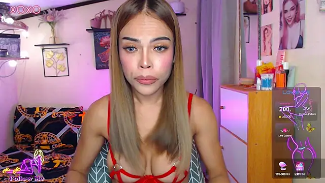 izabella moore online show from 10/02/25, 01:20