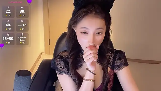 Seraphina-se online show from 04/14/26, 03:39