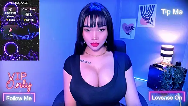 TriciaCumLoader online show from 01/12/26, 10:33