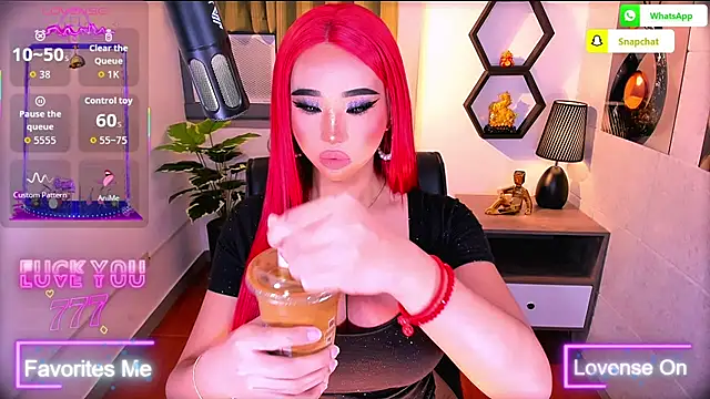 TriciaCumLoader online show from 03/29/26, 06:53