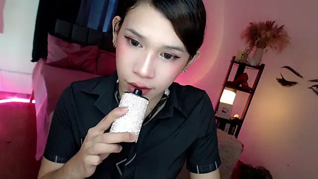 Veniceseduction online show from 09/15/25, 03:40