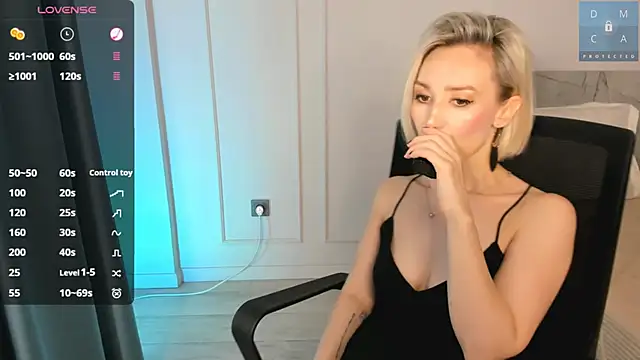 MinaDiamondd online show from 11/01/25, 03:02