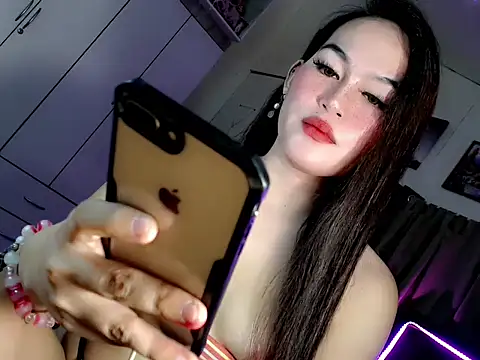 Miss twinny21 online show from 09/22/25, 07:03
