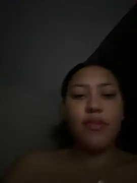 Snapshot of Thalia30hot chatting on 10/12/25, 02:02 Thalia30hot online show from 10/12/25, 02:02