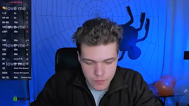 lucas long  online show from 10/27/25, 09:54