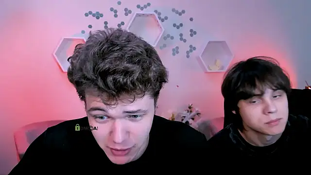 lucas long  online show from 12/05/25, 10:25