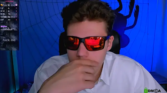 lucas long  online show from 10/28/25, 09:41