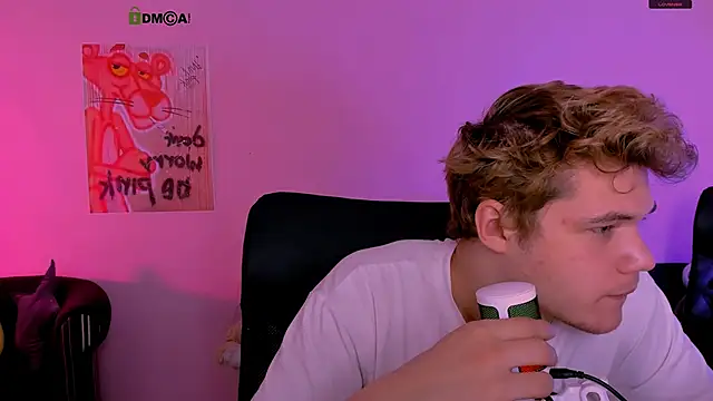 lucas long  online show from 12/17/25, 09:47